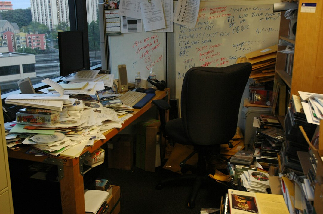 mystery author desk setup